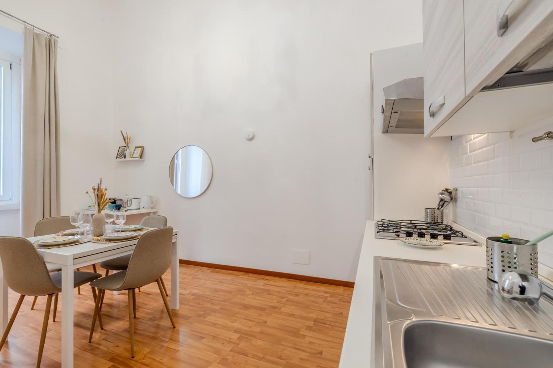 Appartamento Storico In Zona Barberini Rome Luaran gambar